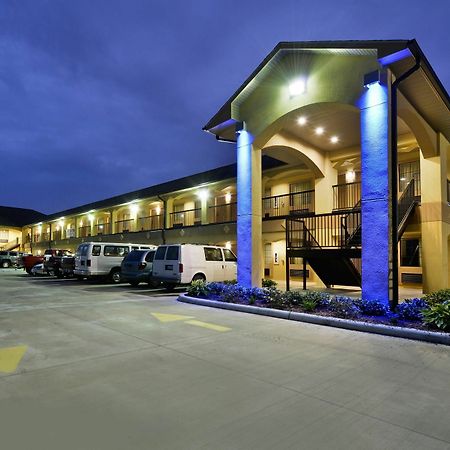 Americas Best Value Inn Lake Charles Interstate 210 Exterior photo